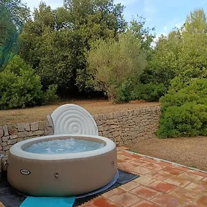  Hébergement de vacances Charmante Petite Maison&grande Terrasse Plein Sud !